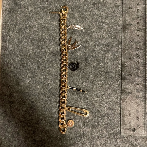 Alexander McQueen Bracelet - Picture 2 of 7